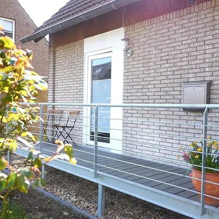 Schoenes Appartement In Meerbusch Am Buschend Exterior photo